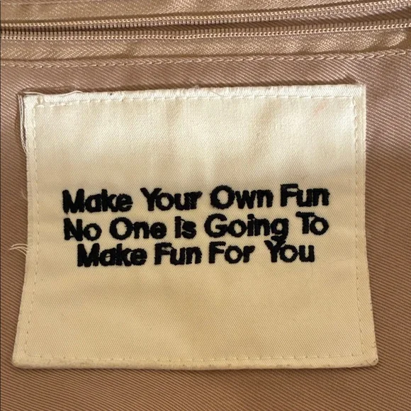 The Sak Black and Pink “QUEEN”Crochet Shoulder Bag - Picture 13 of 16